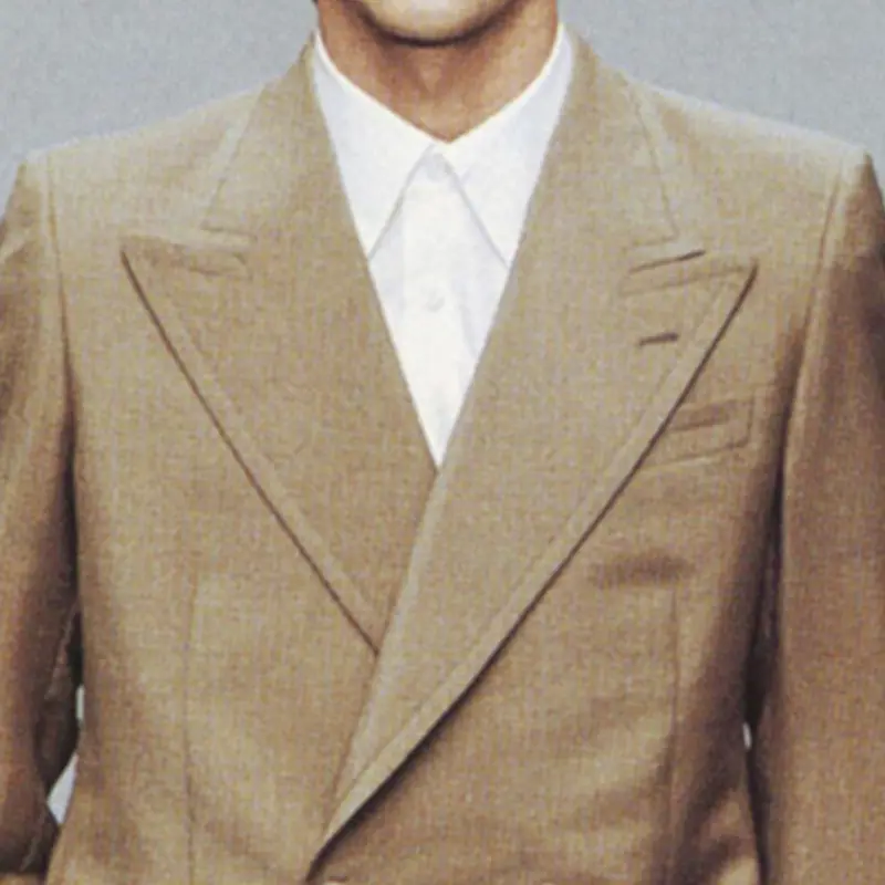 peak_lapel_prada